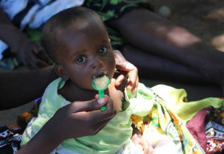 Plan International dota de alimentos a niños y niñas Plan International dota de alimentos a niños y niñas