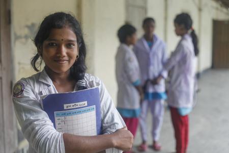 El acceso a la educación a las niñas del mundo El acceso a la educación a las niñas del mundo