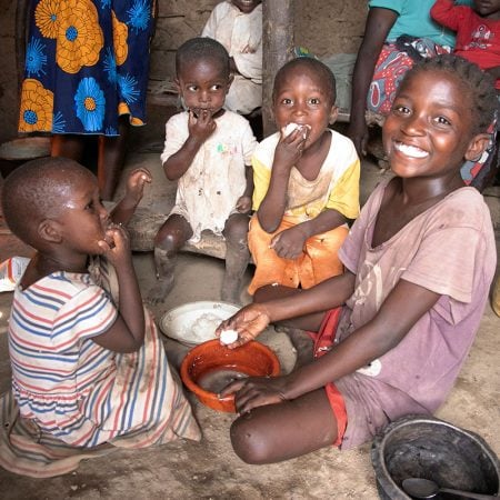 niños-hambre-africa